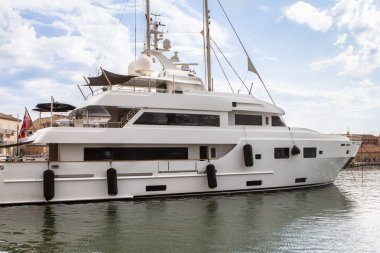 Lüks Yat Saint-Tropez, Fransa