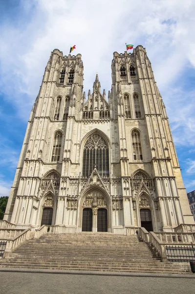 Собор Святого Михаила и Святого Гудулы в Брюсселе, Бельгия — стоковое фото