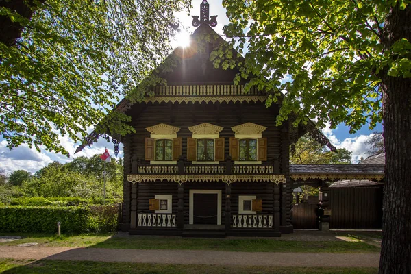House on the Russian Colony Alexandrowka, Potsdam, Germany — Stock Photo, Image