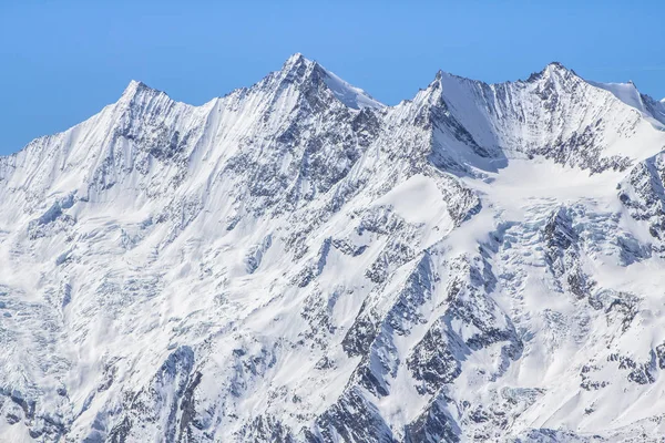 Горный хребет в Saas Fee, Швейцария — стоковое фото