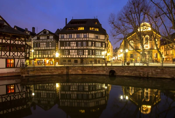 Historiska distriktet ”Petite France” i Strasbourg, Frankrike — Stockfoto