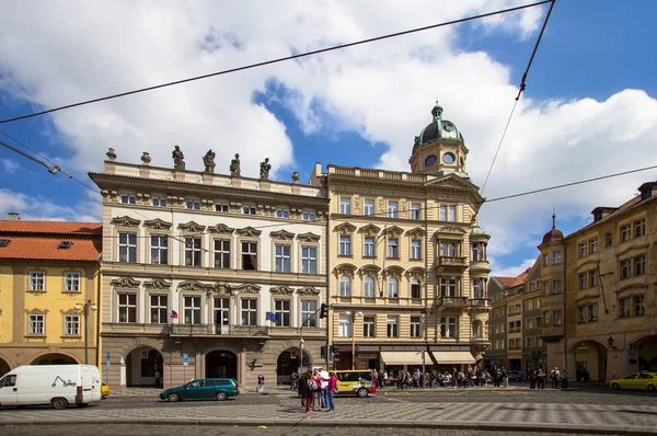 Bâtiments historiques dans la vieille ville de Prague, République tchèque — Photo