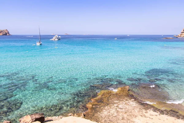 Cala Conta, isla de Ibiza, España — Foto de Stock