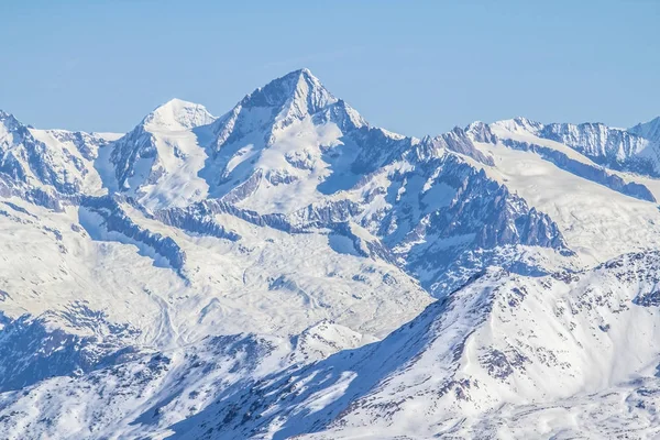 La catena montuosa a Saas Fee, Svizzera — Foto Stock