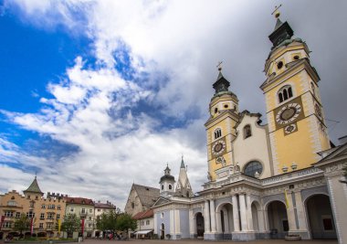 Santa Maria Assunta Brixen, İtalya katedral