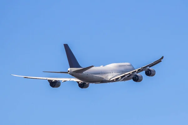 停まる飛行機離陸 — ストック写真