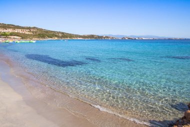 Güzel bir plaj Sardegna Adası, İtalya 
