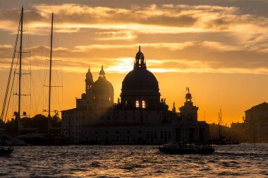 Günbatımı arkasında Kilisesi, Madonna Della Salute Venedik