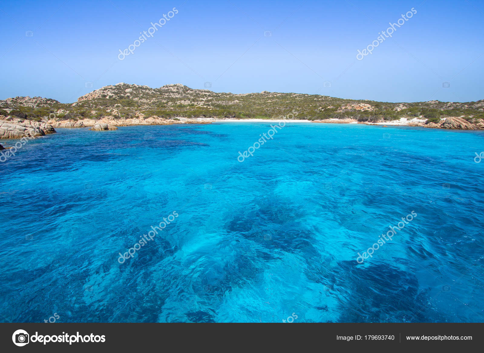 Spiaggia Rosa Sardegna Italia Foto Stock Cahkt 179693740