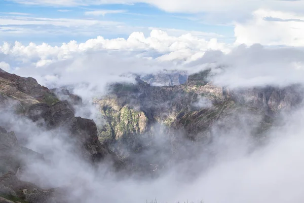 Mountain landscape on Madeira, Portugal — Stock Photo, Image