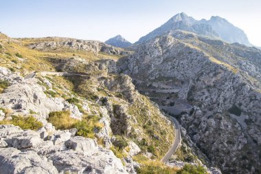 Mallorca, İspanya dağlarda dolambaçlı yol