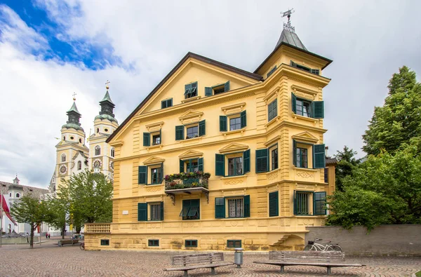 Blick auf die Kathedrale in Brixen, Italien — Stockfoto