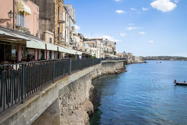 Vallen i Syrakusa, Italien — Stockfoto