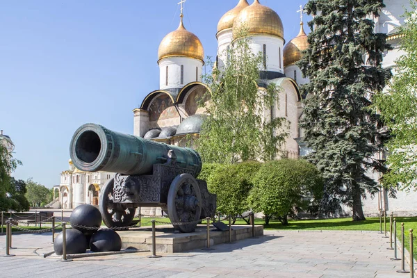 Cañón Zar en el Kremlin de Moscú, Rusia — Foto de Stock