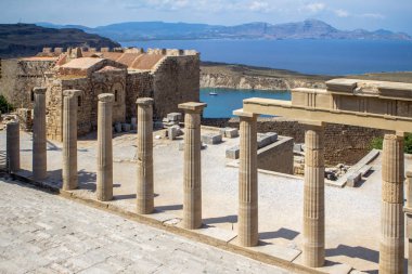 Kalıntıları antik tapınak, Lindos, Rodos, Yunanistan