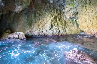 Pembe grotto, Corfu, Yunanistan