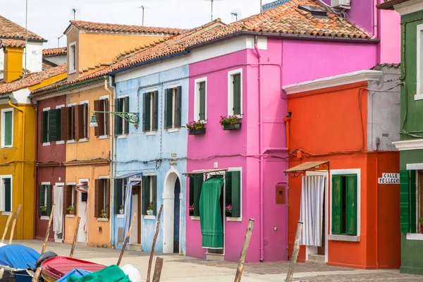 Barevné Domy Burano Ostrov Poblíž Benátky Itálie — Stock fotografie