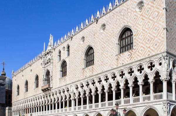 Dogenpalast in Venedig, Italien — Stockfoto