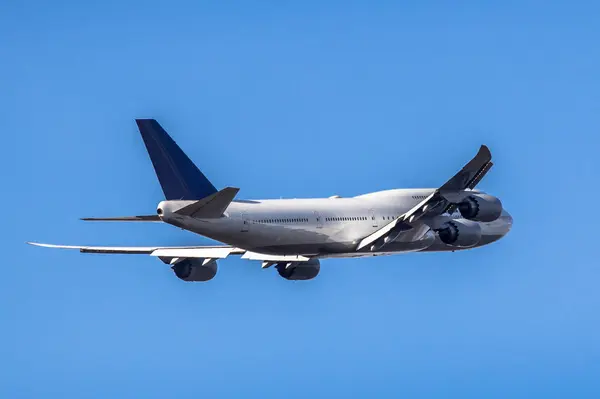 停まる飛行機離陸 — ストック写真