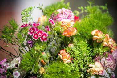 Renkli Çiçek Buketi