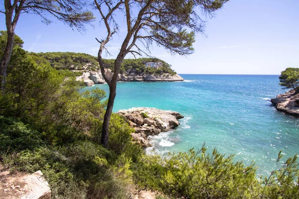 Cala Mitjana, Menorca, Spanje — Stockfoto