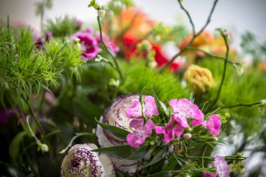 Renkli Çiçek Buketi