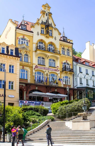 Belos edifícios de Karlovy Vary, República Checa — Fotografia de Stock