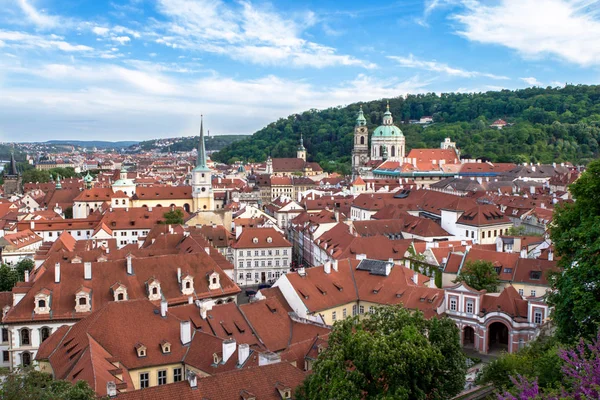 Prag 'ın panoramik görünümü — Stok fotoğraf