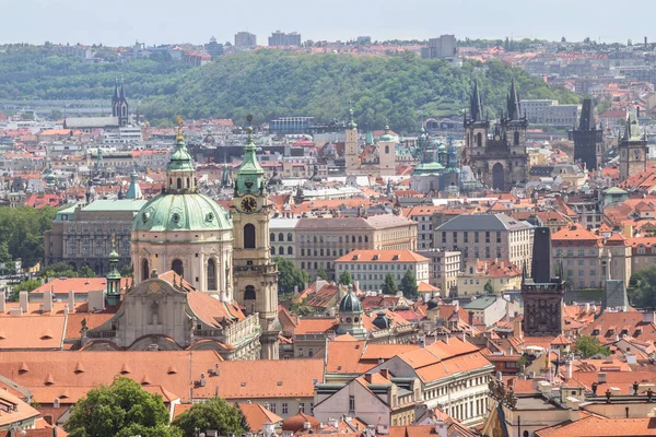 Panoramiczny widok na Pragę — Zdjęcie stockowe