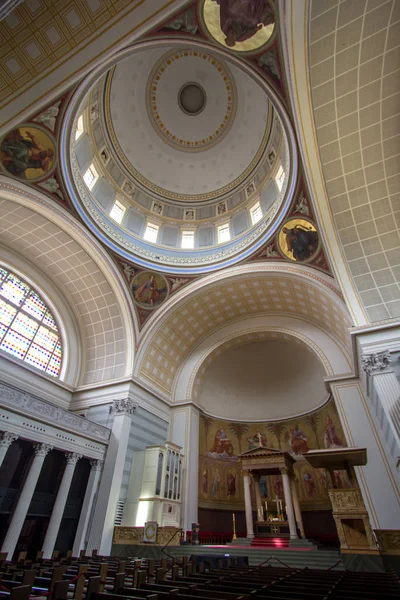 Nikolaikirsche kilisede Potsdam içinde Almanya — Stok fotoğraf