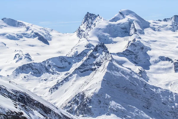 La cordillera de Saas Fee, Suiza — Foto de Stock