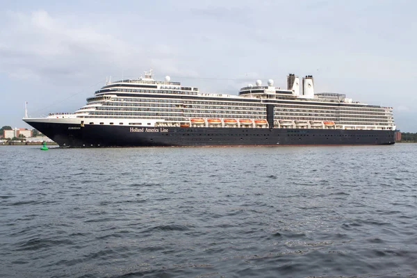 Navio de cruzeiro de luxo — Fotografia de Stock