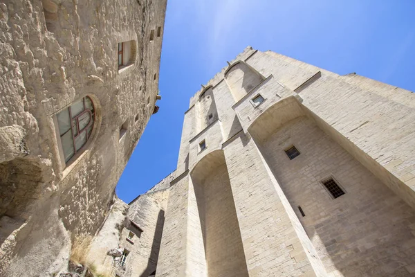 Päpstlicher palast in avignon, frankreich — Stockfoto