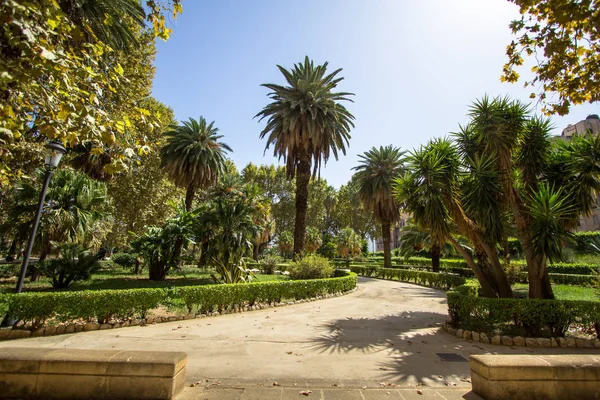 Parque Central en Palermo, Italia — Foto de Stock