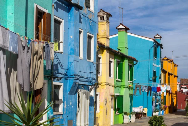 Kolorowe domy w Burano, Venice — Zdjęcie stockowe