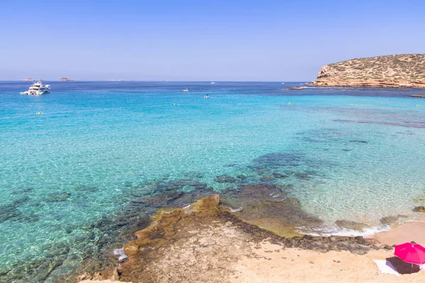 Cala Conta, eiland Ibiza, Spanje — Stockfoto