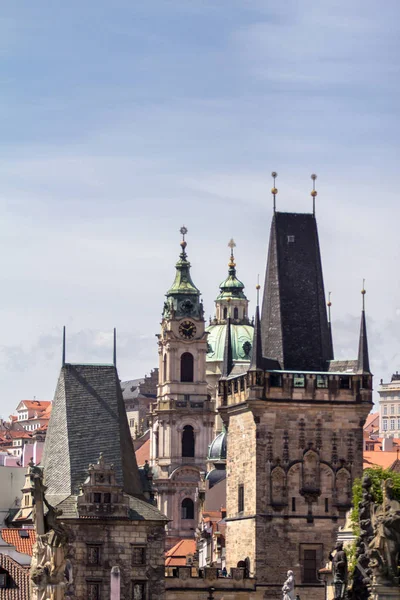 Architektur der Karlsbrücke in Prag — Stockfoto