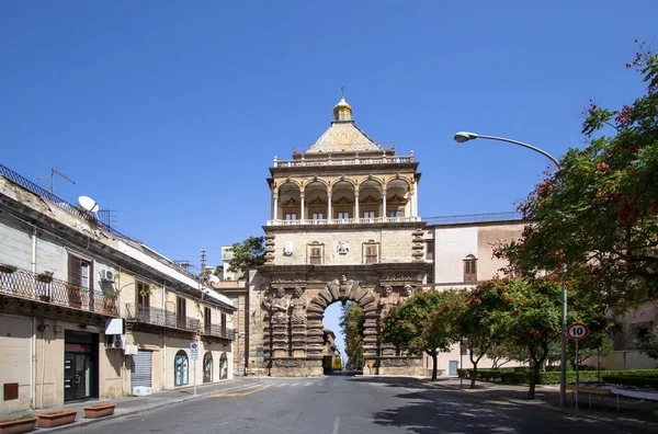 Porta Nuovo, Palermo, Italy — Stok fotoğraf