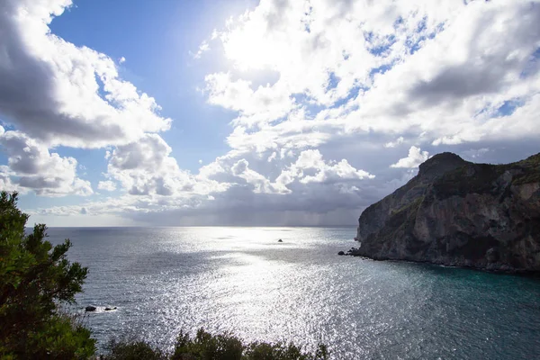 Aliki bay, Korfu, Řecko — Stock fotografie