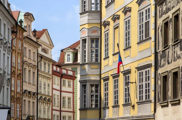 Historische Gebäude in der Prager Altstadt, Tschechische Republik — Stockfoto