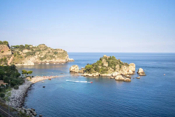 Insel isola bella bei taormina, sizilien insel, italien — Stockfoto