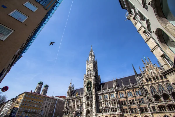 Новая ратуша на Мбаппе, Мюнхен, Германия — стоковое фото