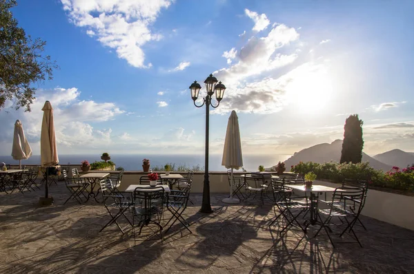 Restauracja z widokiem panoramy, Corfu, Grecja — Zdjęcie stockowe