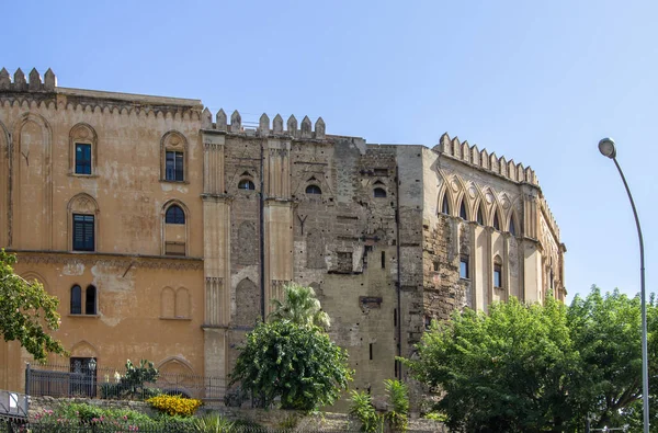 Palacio normando en Palermo, Italia — Foto de Stock