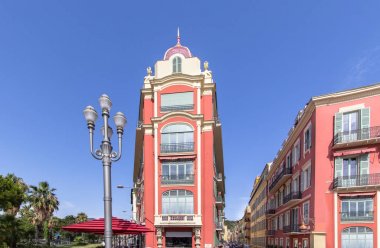 Kırmızı binalar Plaza Massena Meydanı Nice, Fransa 