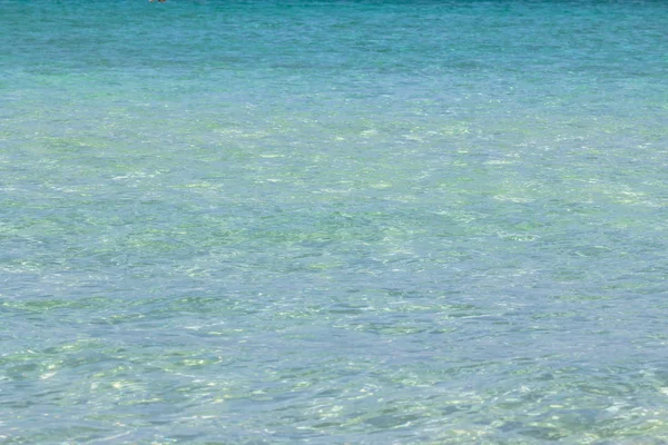Blue caribbean sea water — Stock Photo, Image