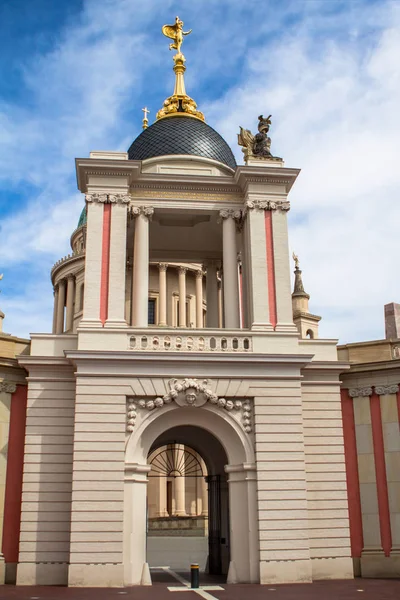 Iglesia Nikolai y Parlamento. Potsdam, Alemania — Foto de Stock