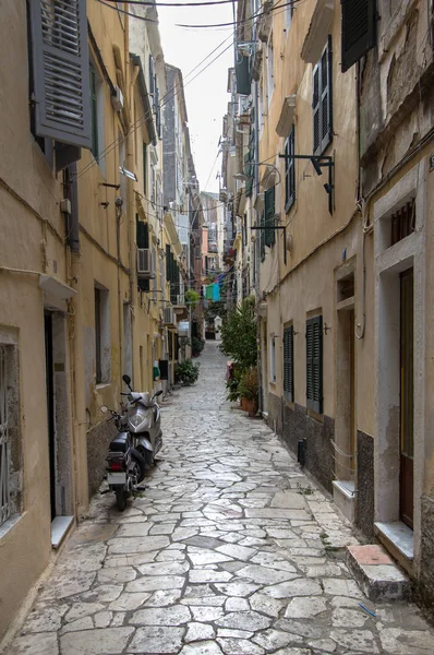 Sokakta Corfu town, Yunanistan — Stok fotoğraf