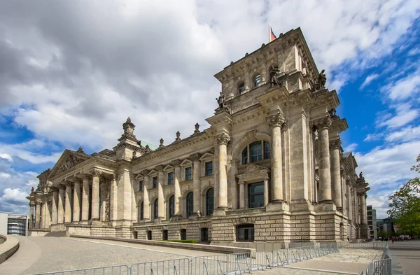 Das Reichstagsgebäude, berlin — Stockfoto