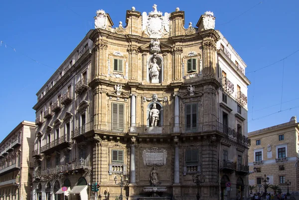 Quattro Canti di citta in Palermo, Sicily, Italy — Stock fotografie